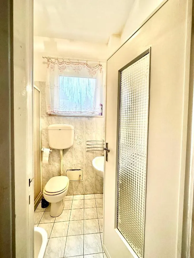 Apartment Hostdomus - Casa Medusa Finale Ligure